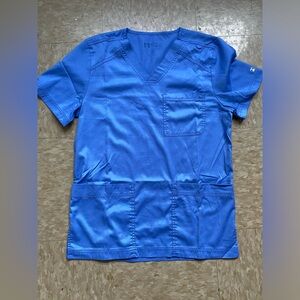 Sky blue Size small men’s matrix scrubs top